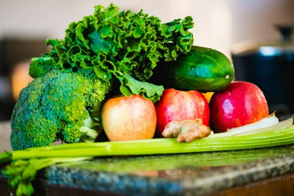 21-day smoothie diet — fresh ingredients prep